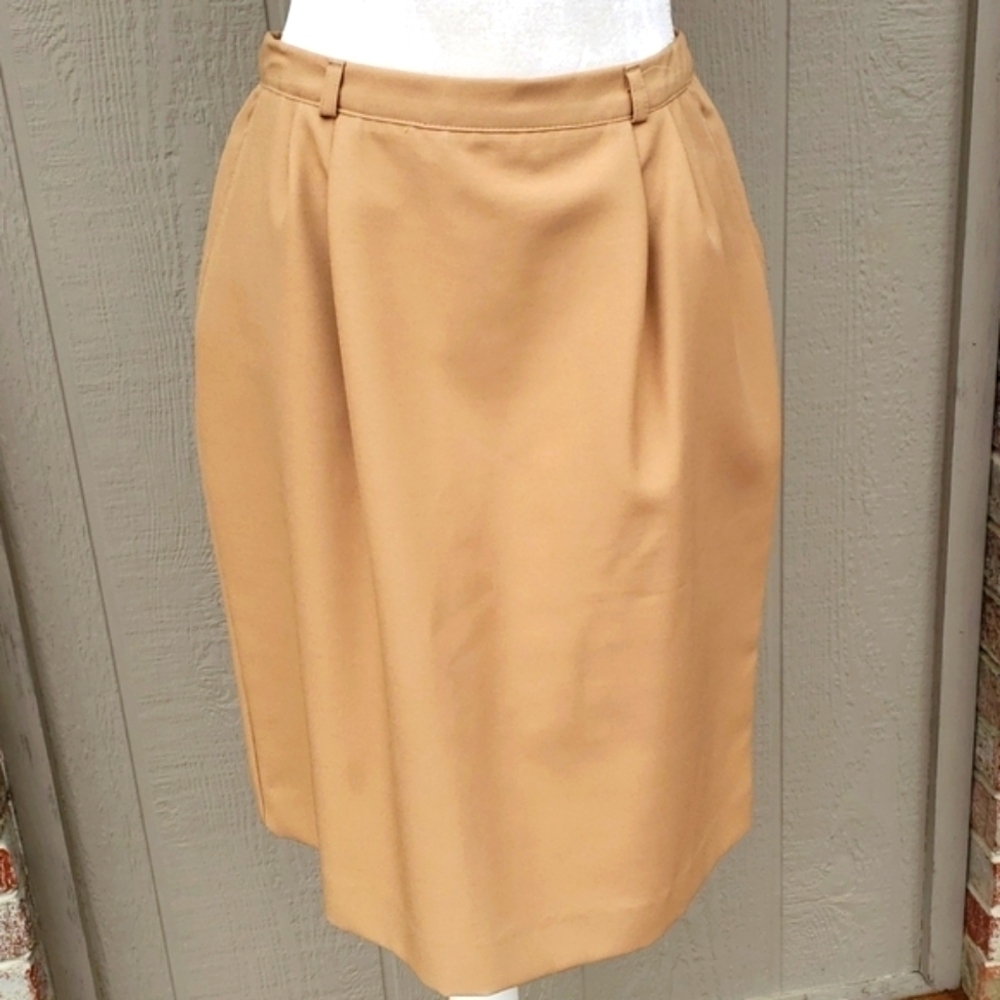 Liz Baker Essentials Career Skirt Tan Pockets EUC